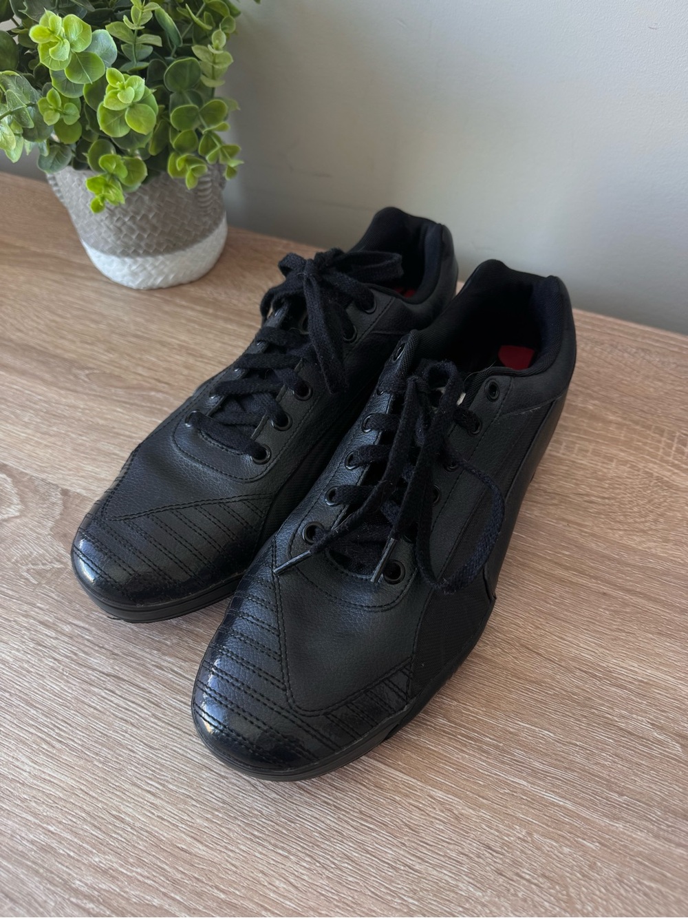 Puma x Ducati Black Leather Sneakers Red Sole Mens US 10 EU 43